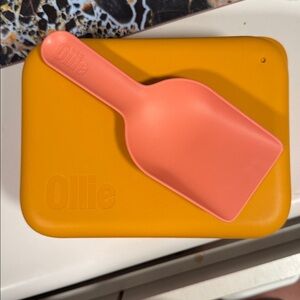 Like New Ollie Orange Dog Food Fridge Puptainer w Scoop Included